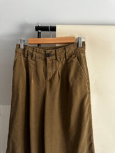 Load image into Gallery viewer, Relaxed Fit Pleated Trousers (Sized 28&quot; Waist)