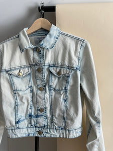 Vintage Cropped Denim Jacket (Sized S/M)