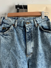 Load image into Gallery viewer, Vintage Acid Wash Denim (Sized 26.5&quot; Waist)