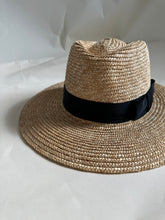 Load image into Gallery viewer, Straw Hat