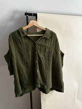 Load image into Gallery viewer, Gauzy Cotton Blouse (Sized M-XL)