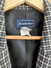 Load image into Gallery viewer, Vintage Houndstooth Wool Blend Blazer (Sized S-L)