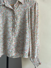 Load image into Gallery viewer, Floral Printed Blouse