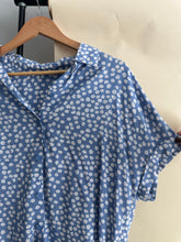 Load image into Gallery viewer, Floral Printed Blouse