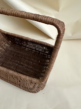 Load image into Gallery viewer, Woven Basket with Handle