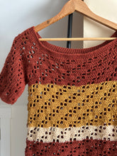 Load image into Gallery viewer, Vintage Handmade Crochet Top (Sized M)