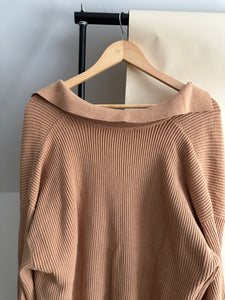 Ribbed Knit Collared Sweater (Sized M/L)