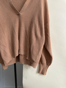 Ribbed Knit Collared Sweater (Sized M/L)