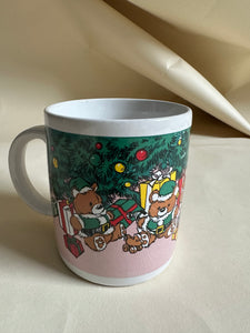 Vintage Christmas Mug - Tree + Gifts