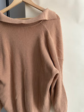 Load image into Gallery viewer, Ribbed Knit Collared Sweater (Sized M/L)