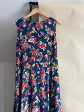 Load image into Gallery viewer, Vintage Gauzy Floral Dress (Sized L)