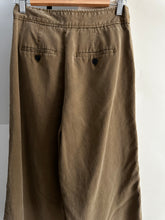 Load image into Gallery viewer, Relaxed Fit Pleated Trousers (Sized 28&quot; Waist)