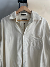 Load image into Gallery viewer, Vintage Softened Cotton Buttondown