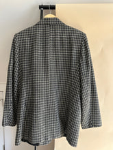 Load image into Gallery viewer, Vintage Houndstooth Wool Blend Blazer (Sized S-L)