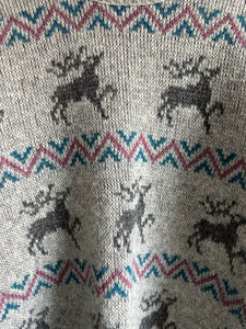 Vintage Reindeer Block Print Sweater (Sized M/L)