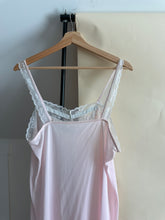 Load image into Gallery viewer, Vintage Nightgown (Sized M/L)