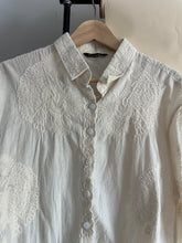 Load image into Gallery viewer, Cotton Embroidered Blouse