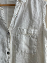 Load image into Gallery viewer, Vintage Linen Blouse