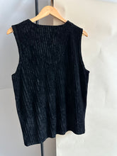 Load image into Gallery viewer, Vintage Ribbed Velour Vest (Sized M-XL)