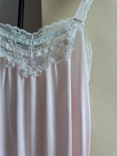 Load image into Gallery viewer, Vintage Nightgown (Sized M/L)