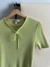 Load image into Gallery viewer, Vintage Ribbed Stretch Top (Sized S/M)