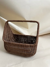 Load image into Gallery viewer, Woven Basket with Handle