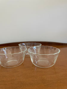 3 Vintage Pyrex Bowls