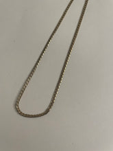 Load image into Gallery viewer, Vintage Serpentine Chain Necklace